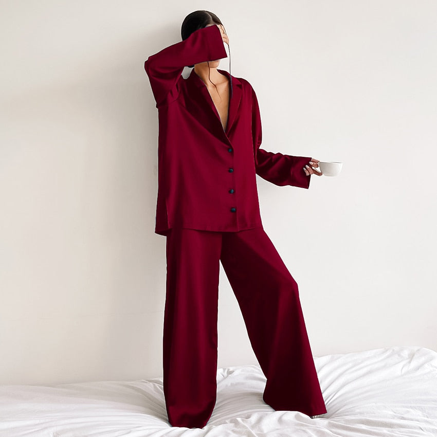 Pietra - Elegant Plus Size Pyjama Set