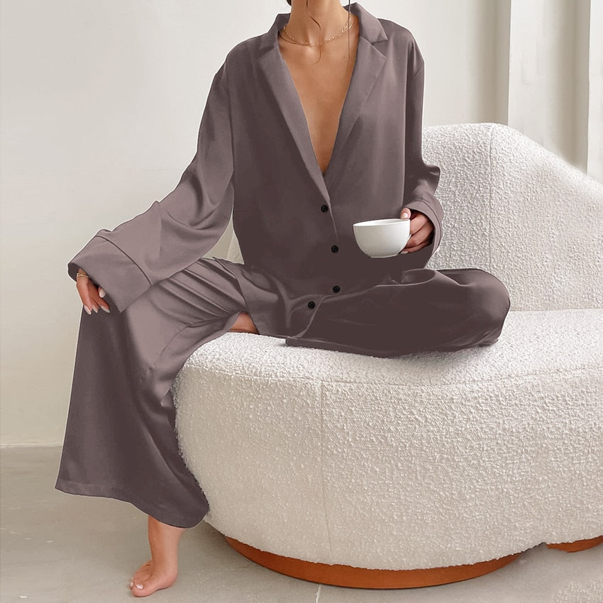 Pietra - Elegant Plus Size Pyjama Set