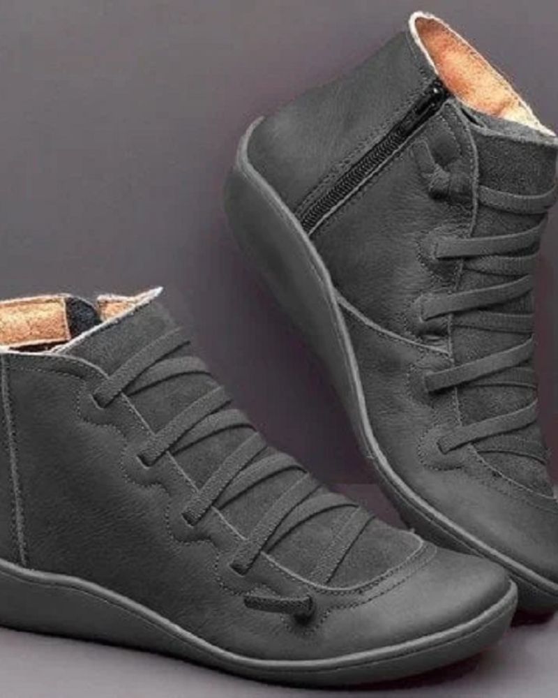 Women's Leather Boots With An Elegant Design – Stylish And Durable Footwear For Comfortable Everyday Wear