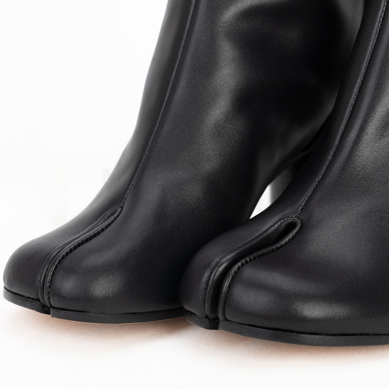 Teodosia - Black tabi-style boots with Fendi toe for women