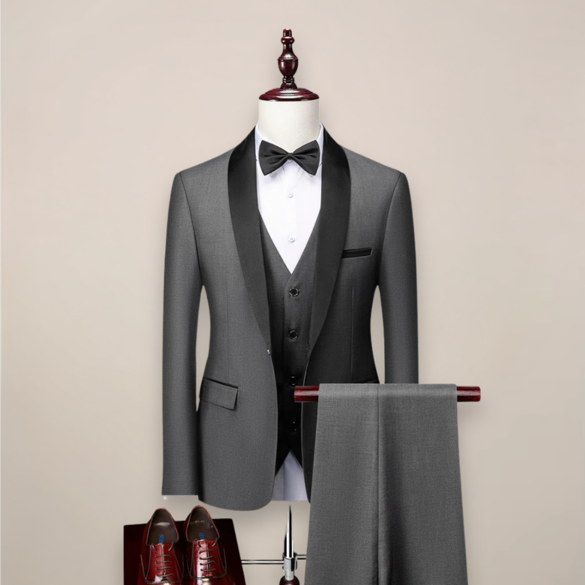 Men's Tailored Three-Piece Tuxedo Suit - Shawl Lapel Formalwear for Weddings and Evening Events