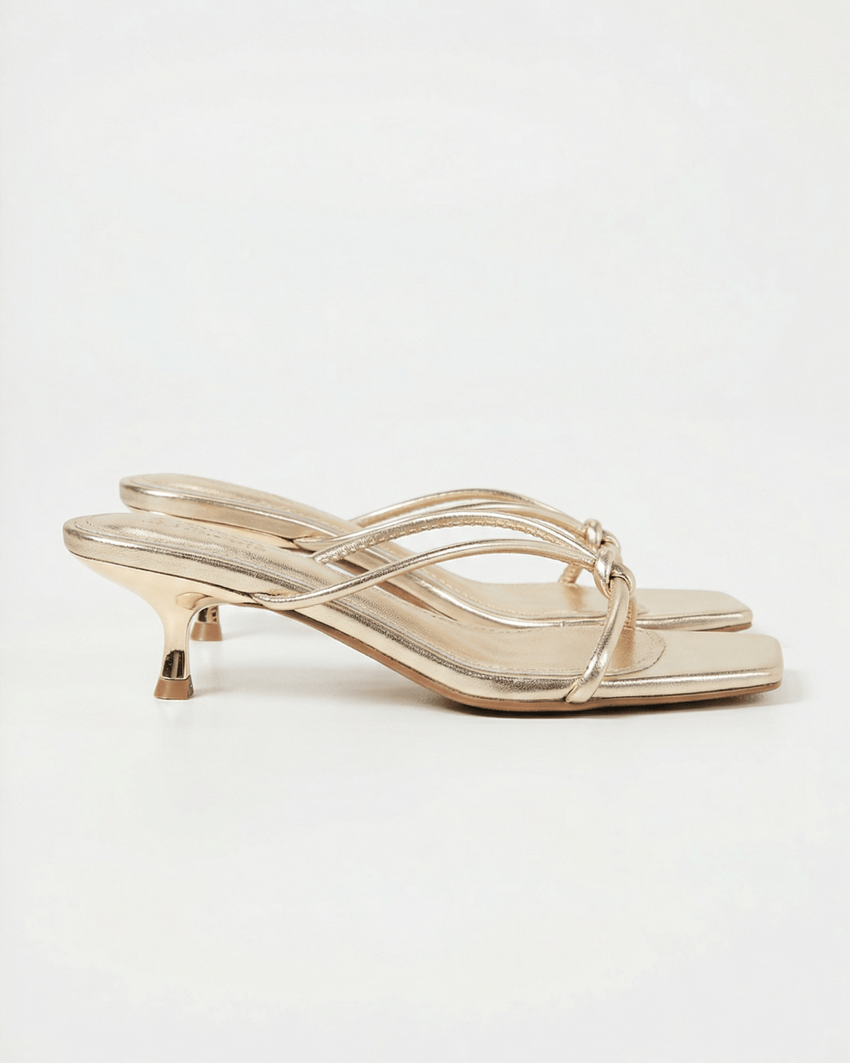 Women's Mule Sandals With A Bow Detail And Square Toe – Slip-on Sandals With A Kitten Heel For Parties, Evening Wear, And Elegant Occasions