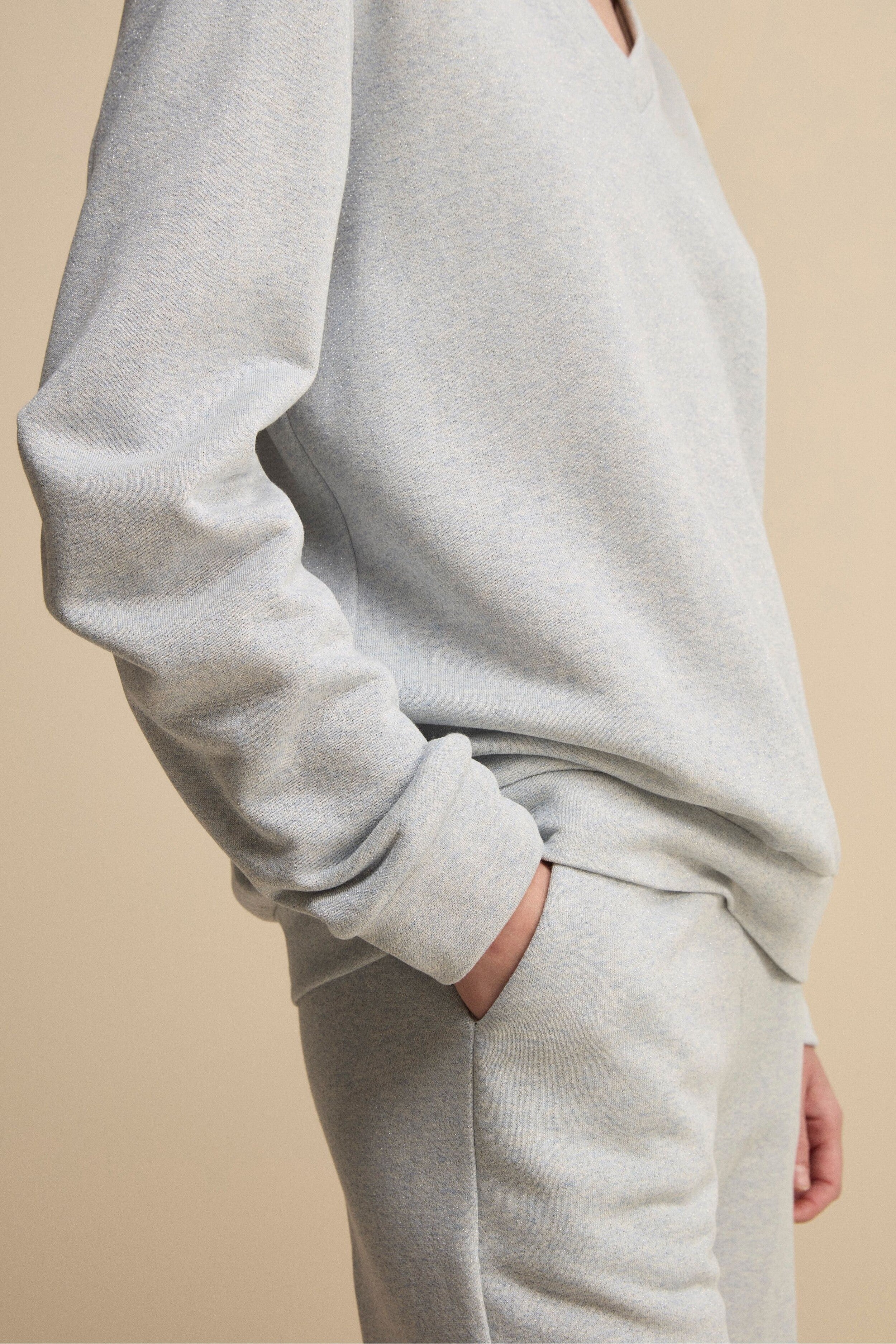 Nerina - Elegant Lurex Sweatshirt with V-Neck