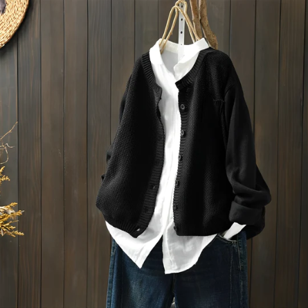 Noemi - Elegant and Versatile Soft Knit Cardigan