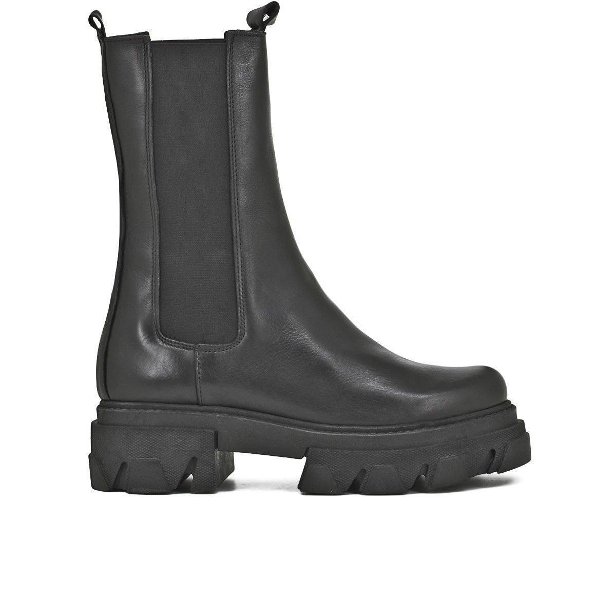 Noretta – High Chelsea Boots with Elegant Design