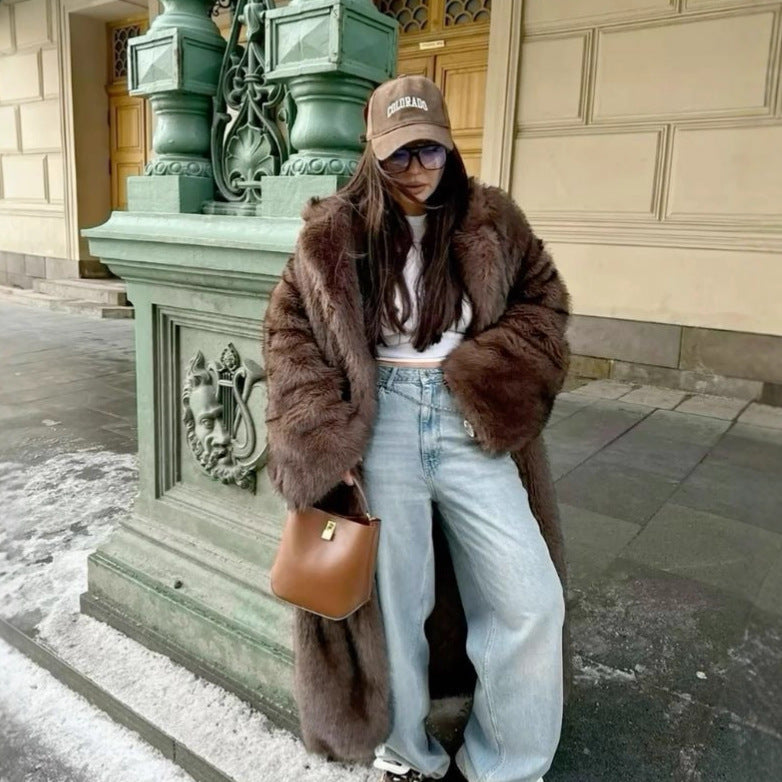 Women's Oversized Long Faux Fur Coat – Soft And Warm Winter Coat For City Life, Everyday Wear, And Elegant Style