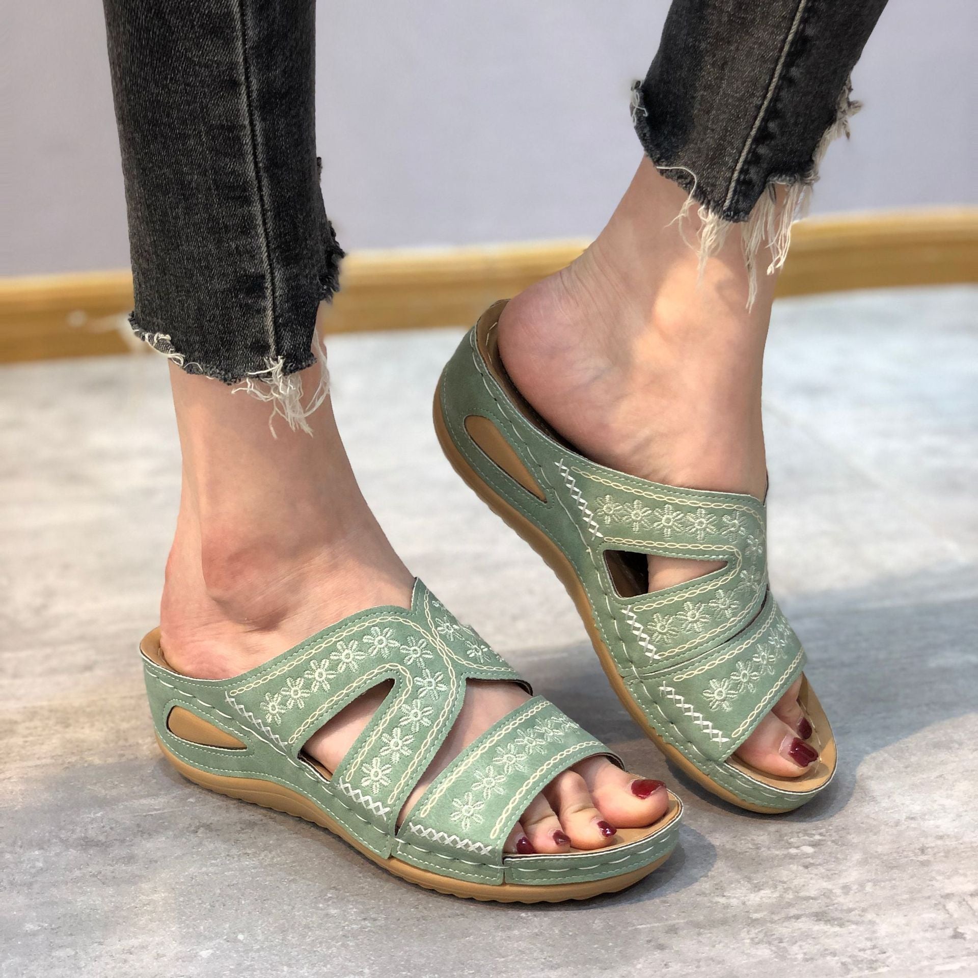 Elara | Women Comfortable Everyday Summer Sandals with Supportive Fit