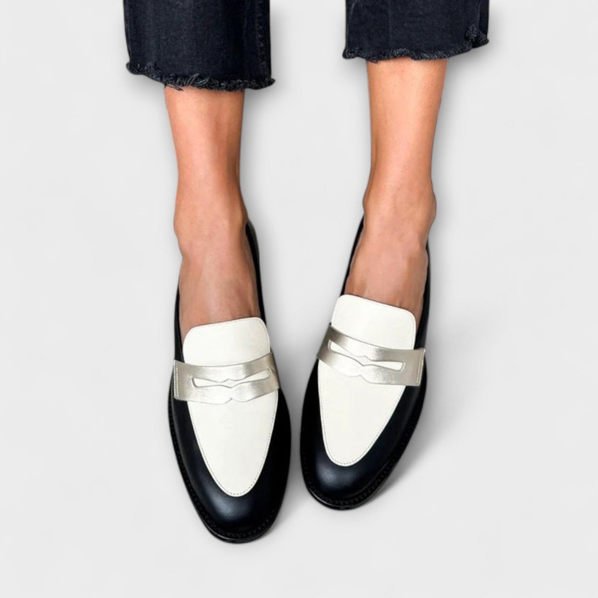 Helena | Black Moccasins with Shiny Metallic Effect