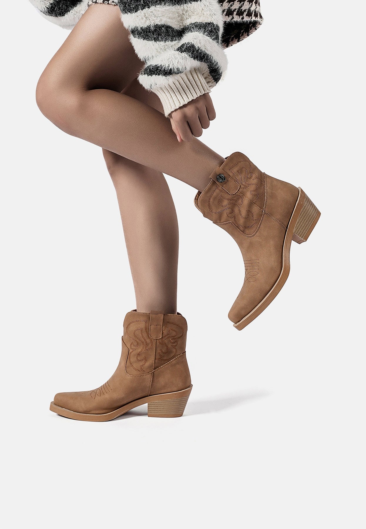 Bruna - Comfortable and Stylish Women's Ankle Boots