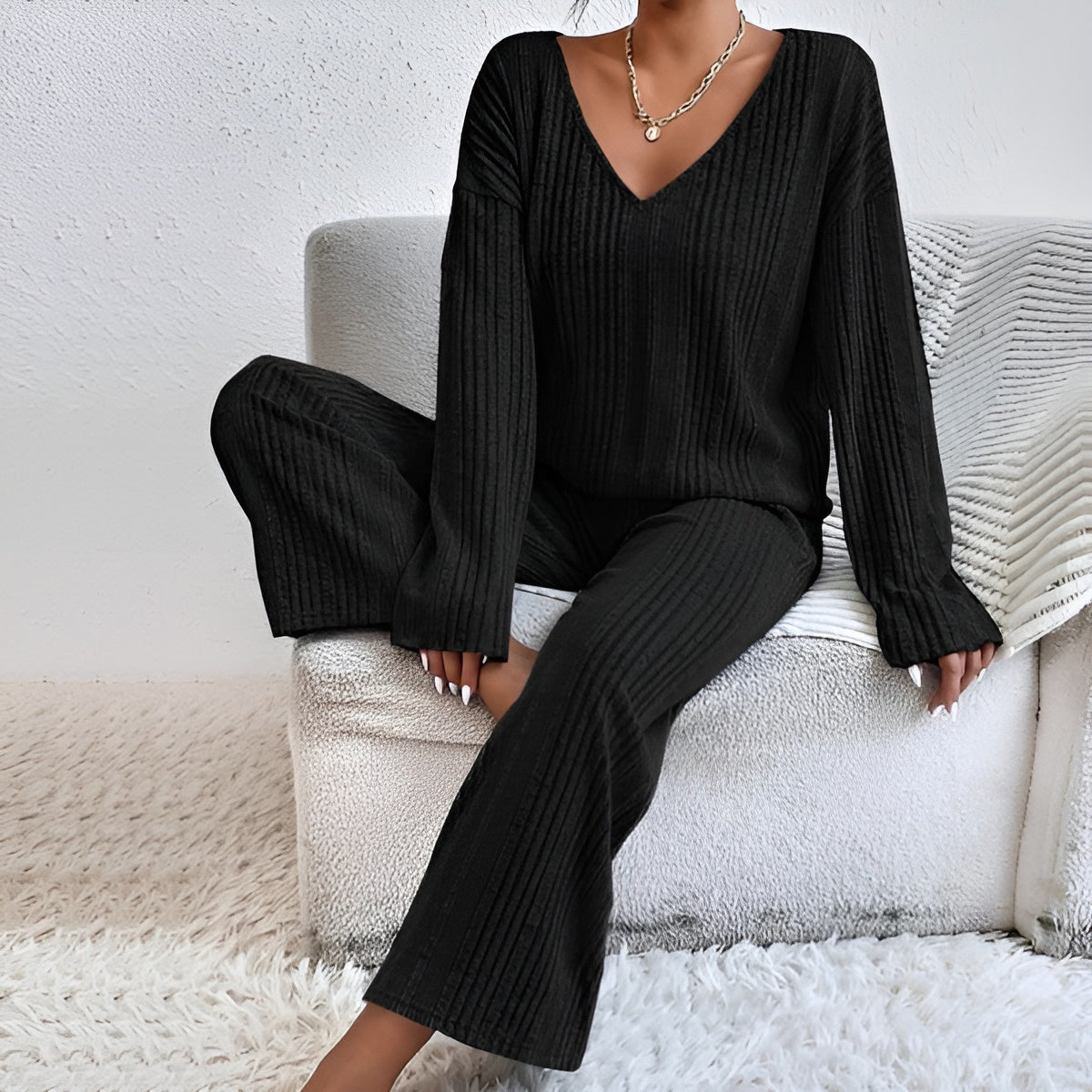 Wilma™ | Ribbed V-neck sweater set