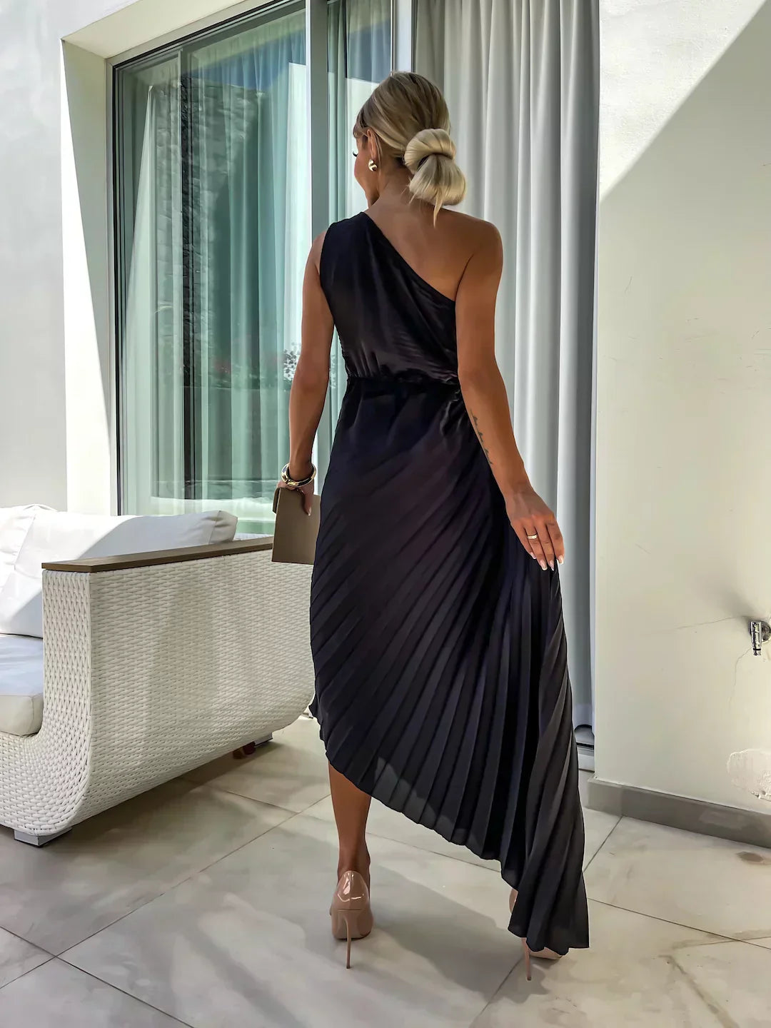 Maisie | Stylish One-Shoulder Pleated Dress