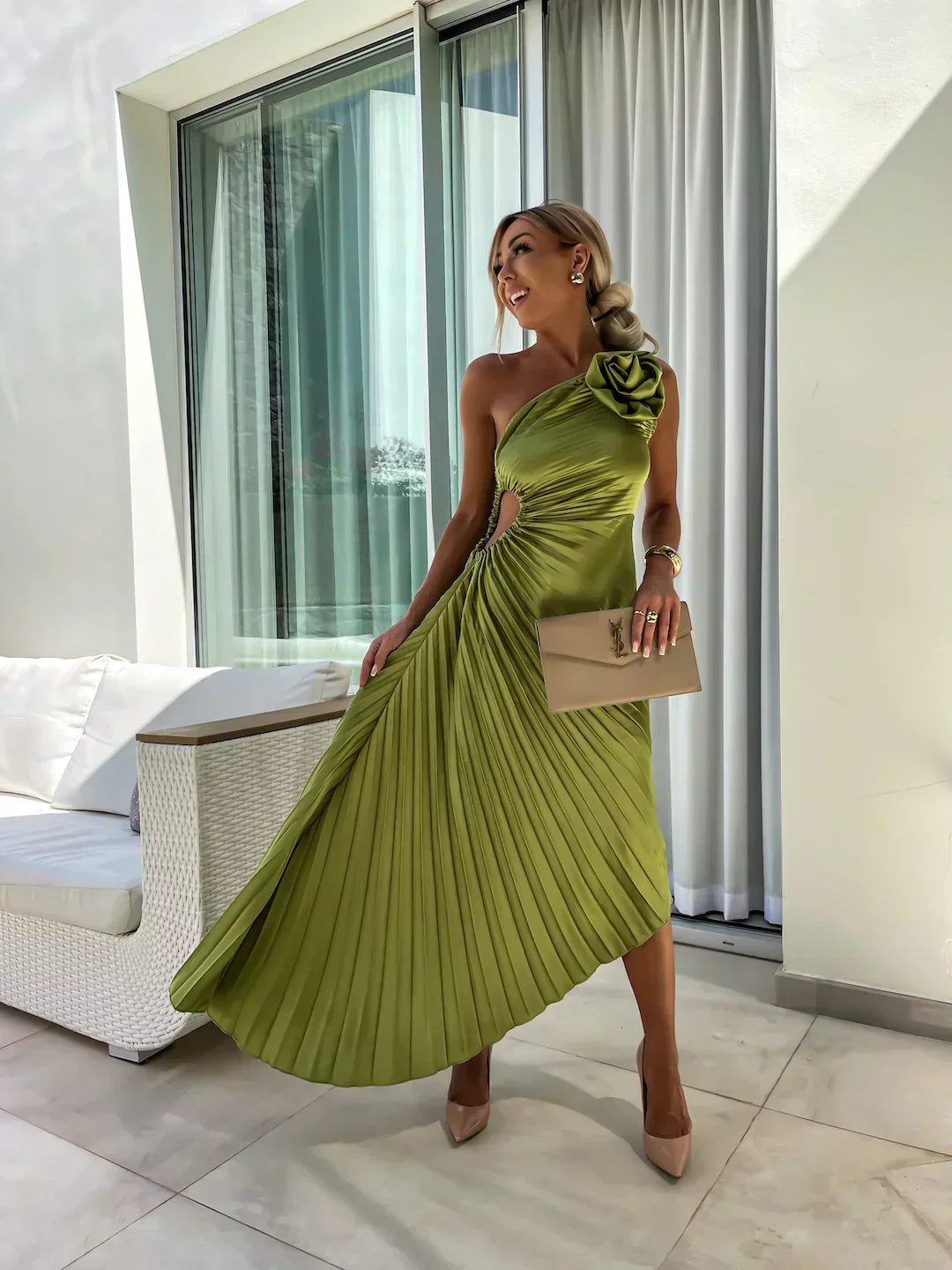Maisie | Stylish One-Shoulder Pleated Dress