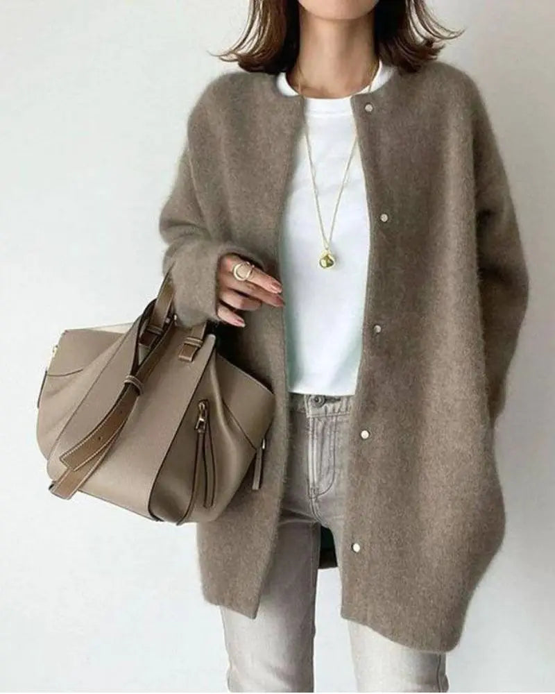 Women's Wool Cardigan With A Lightweight Yet Warm Feel – A Stylish Knit Piece For Everyday Wear, Work, And Smart-casual Looks