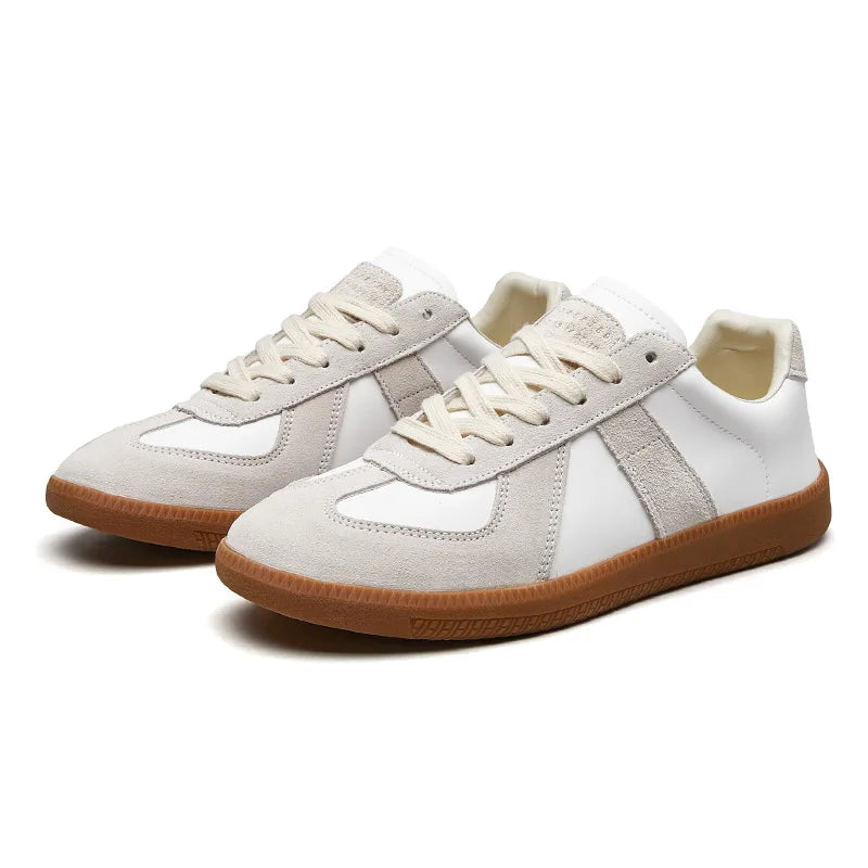 Men's Retro Sneakers With A Panel Design And Lace-up Closure – Classic Low-top Shoes For Everyday Wear, Leisure, And Casual Style