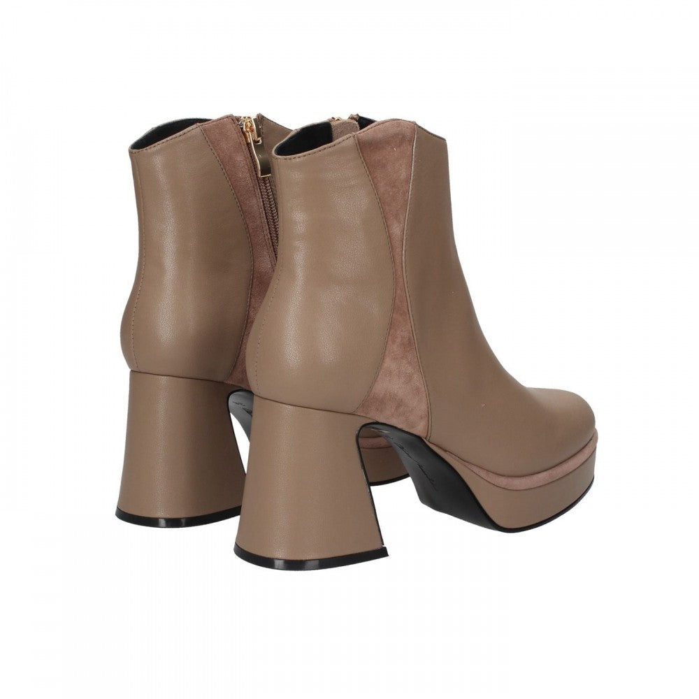 Felina - Elegant Ankle Boots for Women in Modern Style
