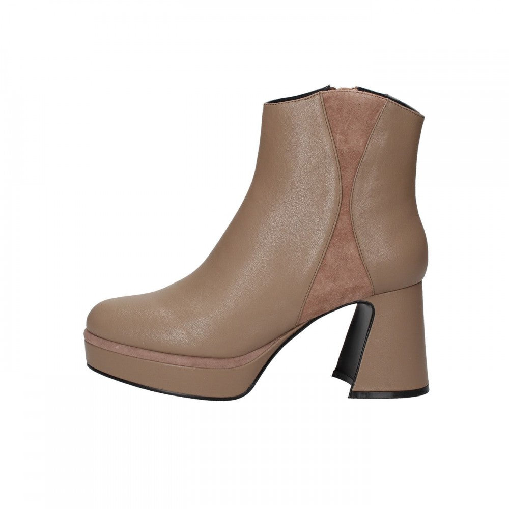Felina - Elegant Ankle Boots for Women in Modern Style