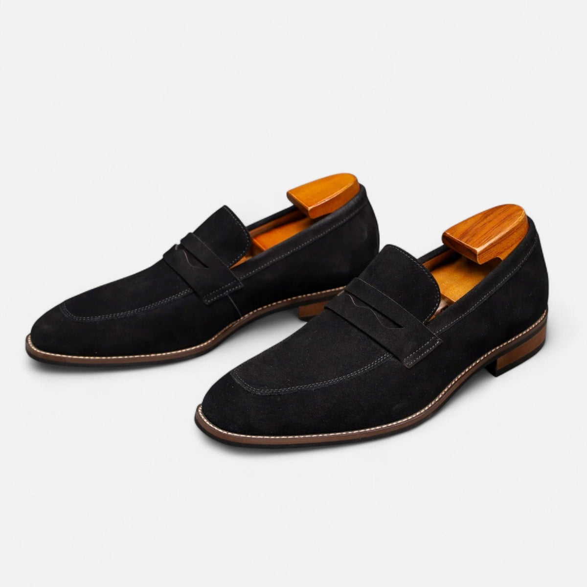 Men's Suede Loafers With Penny Detail – Classic Slip-on Shoes For The Office, Everyday Wear, Parties, And Smart-casual Style