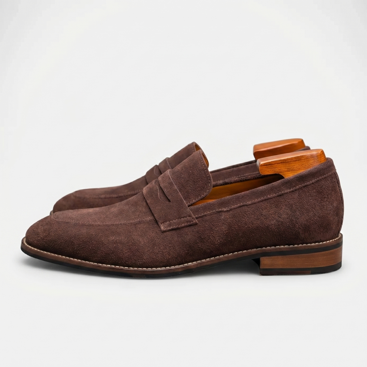 Men's Suede Loafers With Penny Detail – Classic Slip-on Shoes For The Office, Everyday Wear, Parties, And Smart-casual Style