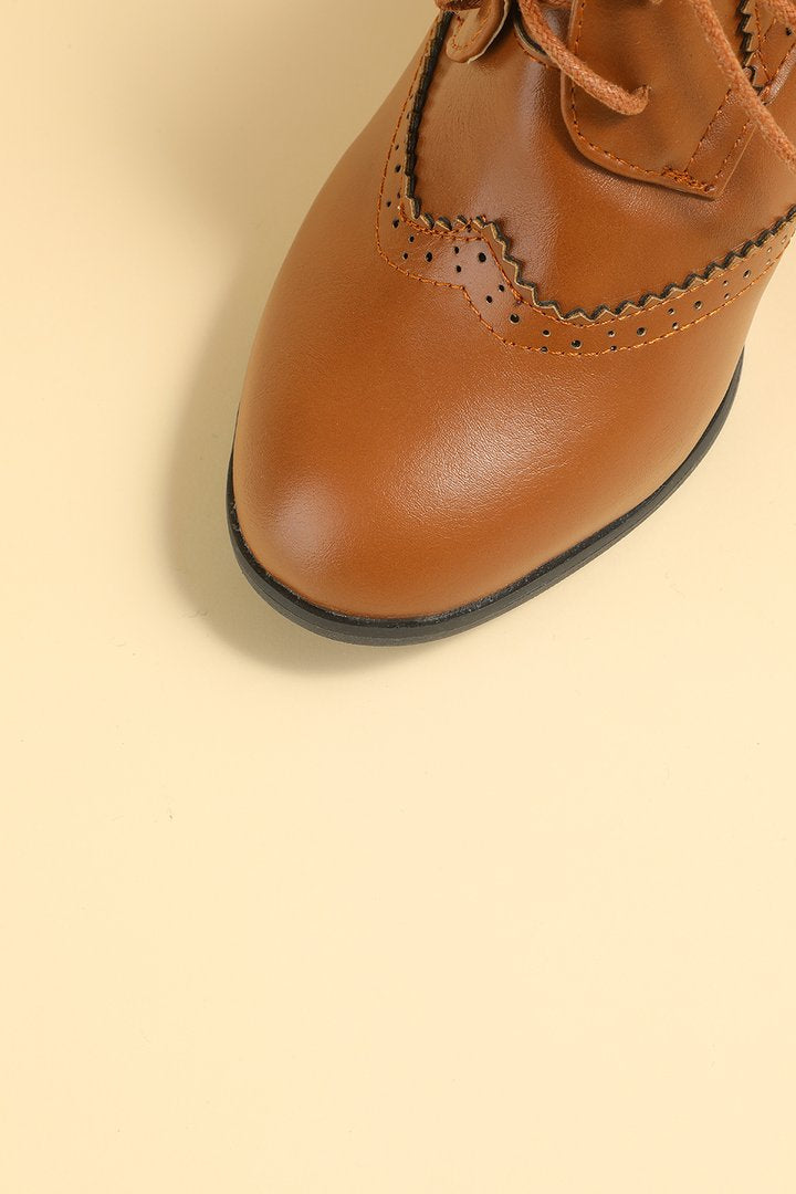 Hilaria - Chunky black heels, comfortable and trendy for every occasion